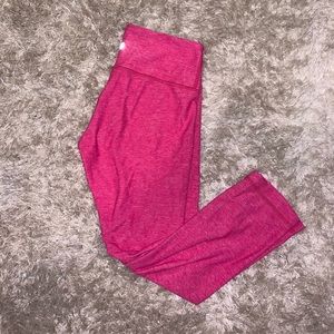 Cropped lululemon wonder unders